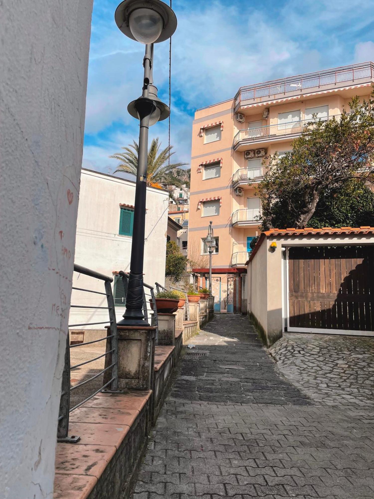 מאיורי Putechella'S Apartments מראה חיצוני תמונה
